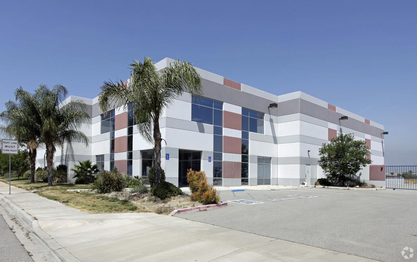 Industrial Property For Lease photo 4