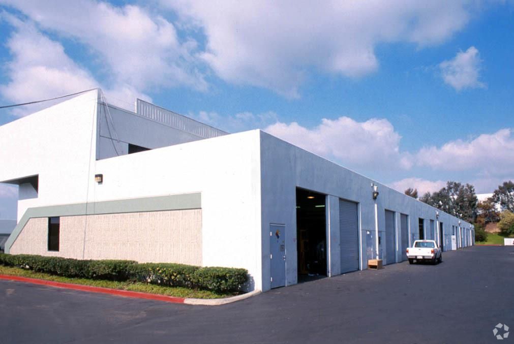 Los Vallecitos Business Center photo 3