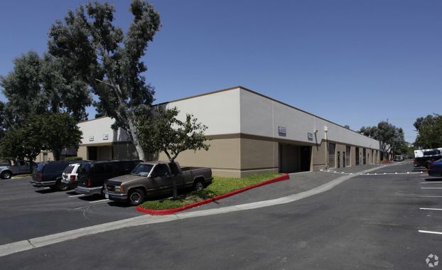 Multiple Spaces Property For Lease