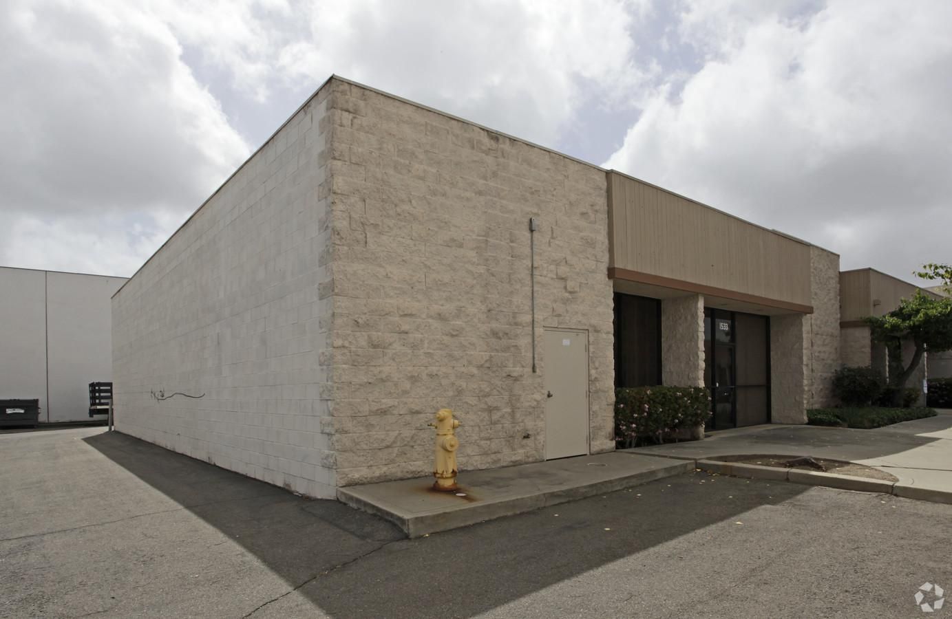 Industrial Property For Lease photo 1