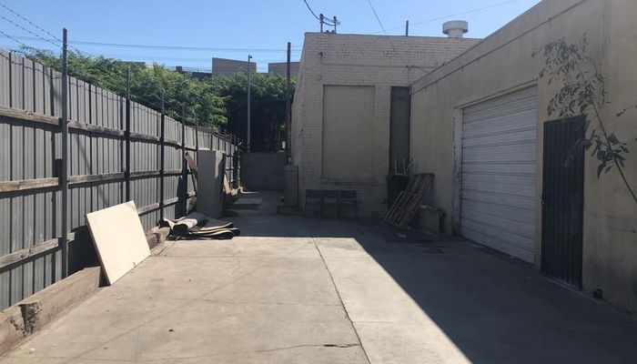 Warehouse Space for Rent at 6121 S Western Ave Los Angeles, CA 90047 - #4