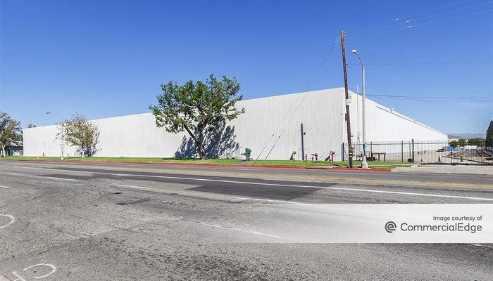 Warehouse Space for Rent at 2501 East Orangethorpe Avenue Fullerton, CA 92831 - #4