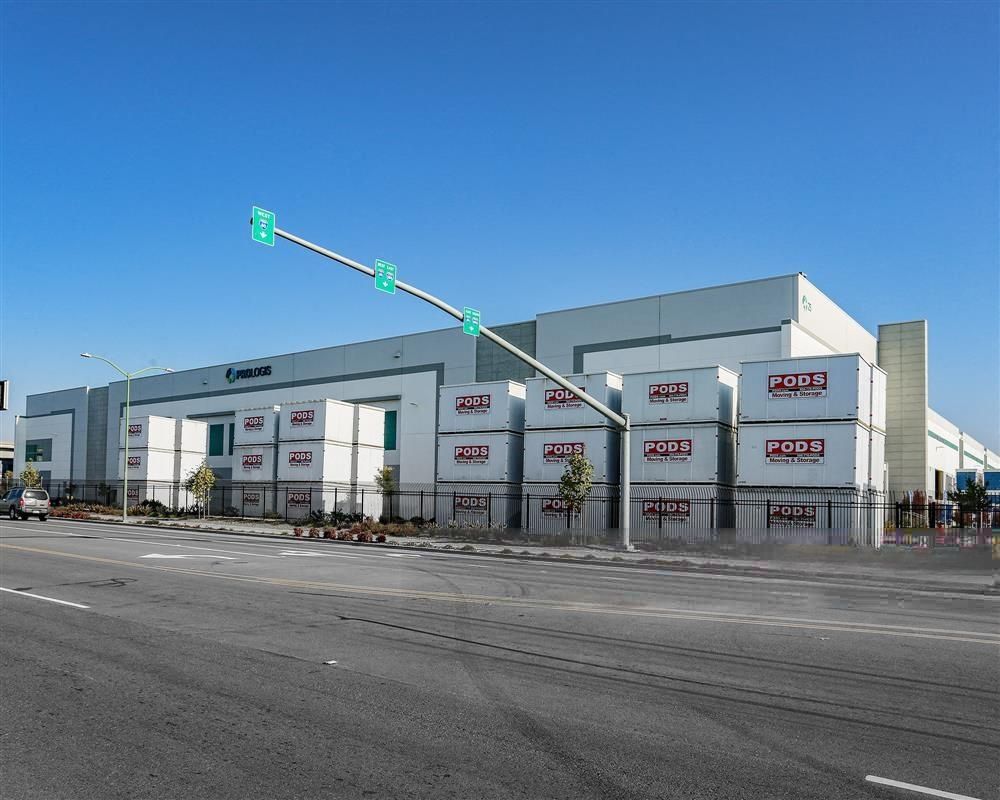 Oakland Global Logistics Center photo 4