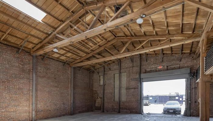 Warehouse Space for Rent at 2028 Bay St Los Angeles, CA 90021 - #27