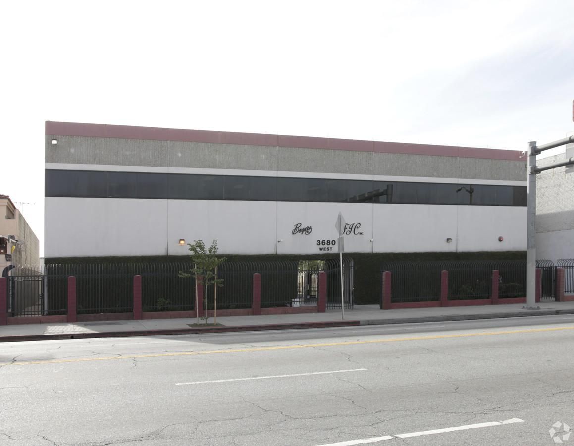 Multiple Spaces Property For Lease photo 1