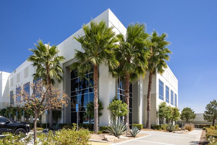 Meridian Distribution Center 14600 Innovation Dr photo 3