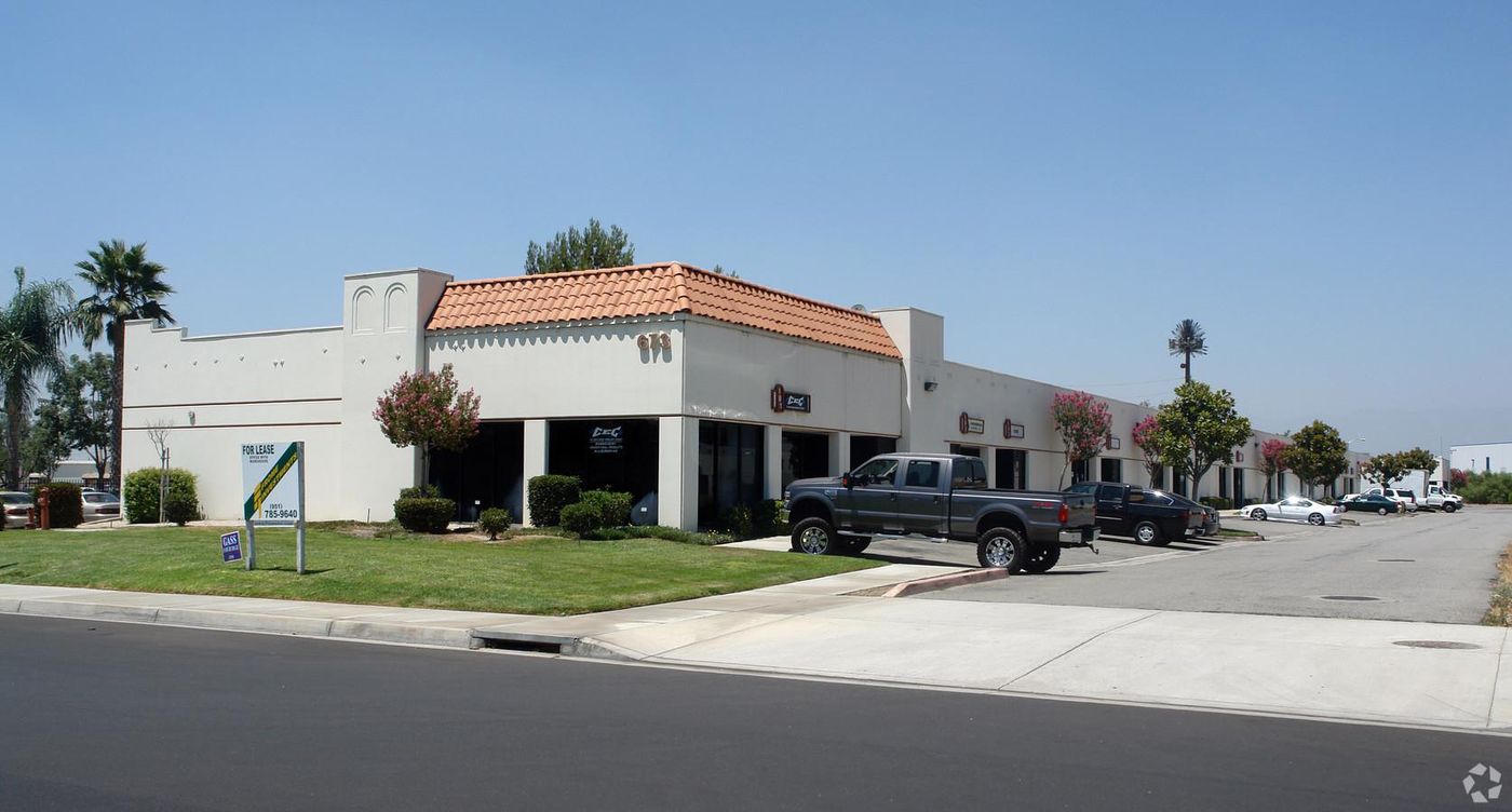 Industrial Property For Lease photo 1
