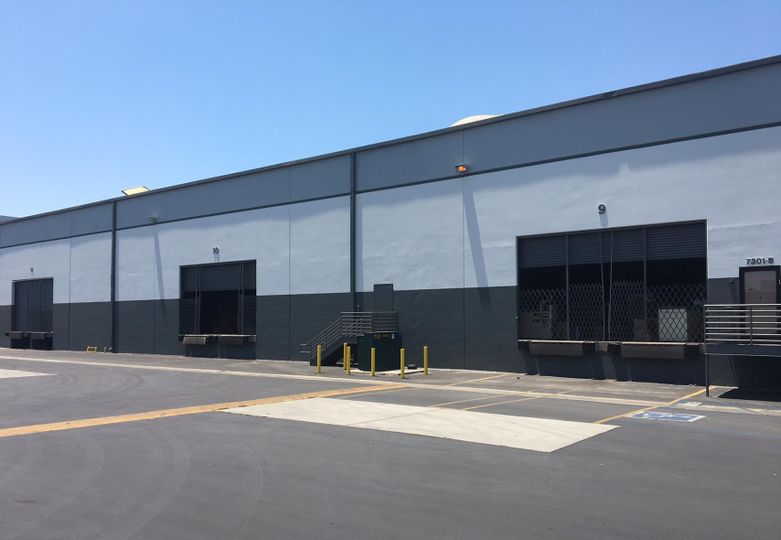 Freeway Distribution Center #1