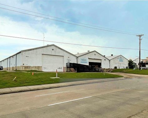 1411 South Goliad