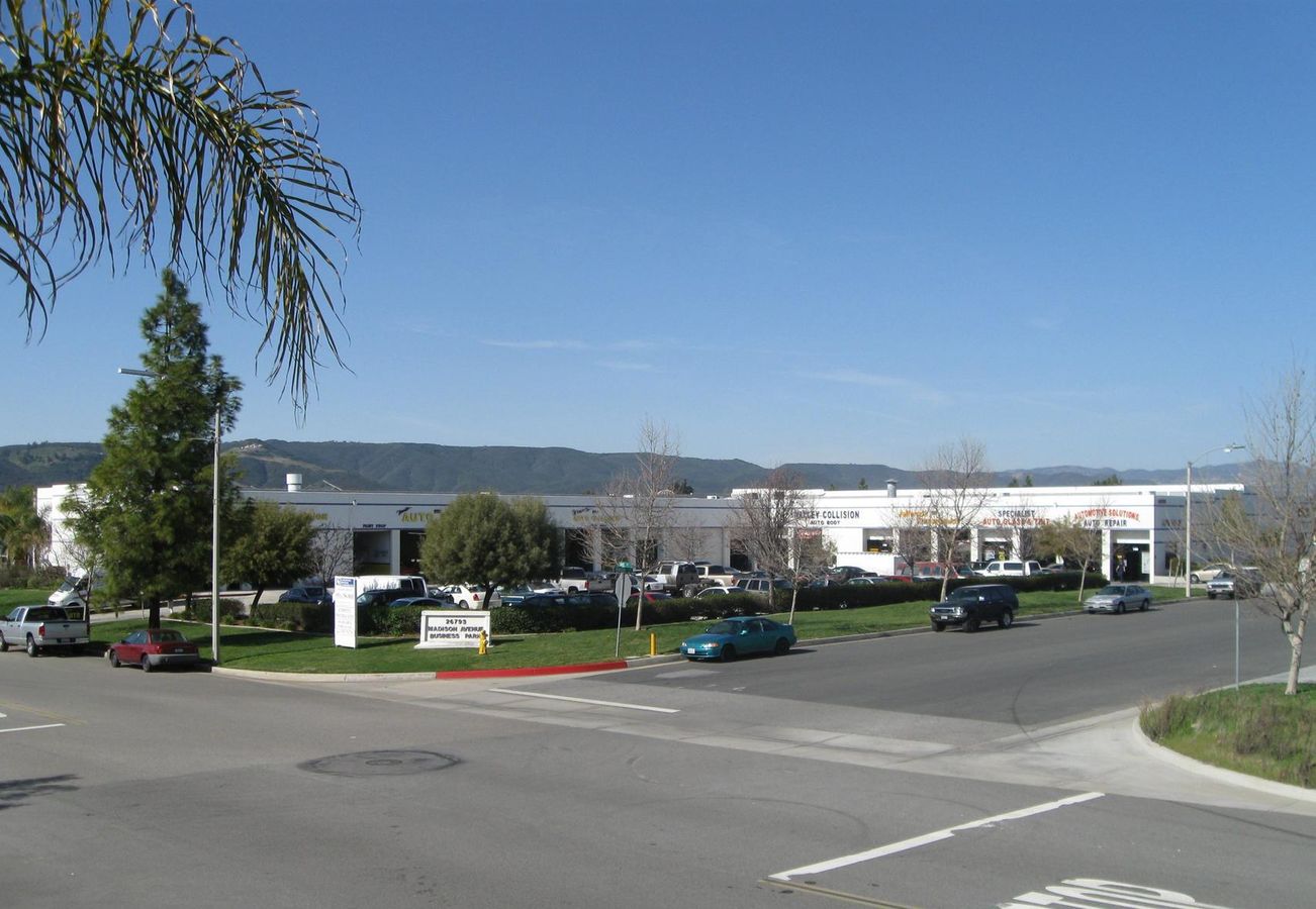 Madison Avenue Business Park photo 1