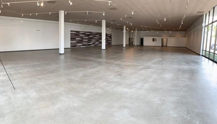 Warehouse Space for Rent at 23461 Ridge Route Dr Laguna Hills, CA 92653 - #21