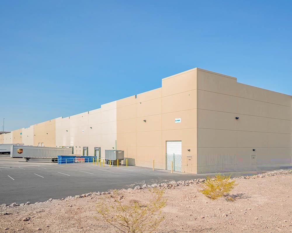 Henderson Freeways Crossing - Building B photo 3