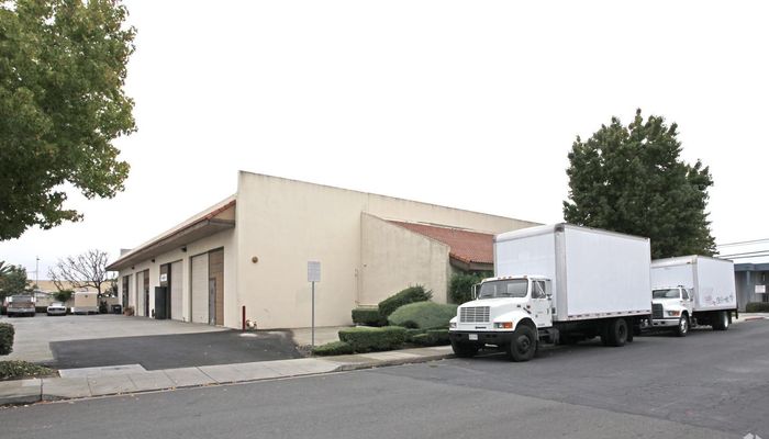 Warehouse Space for Rent at 2992 Spring St Redwood City, CA 94063 - #3