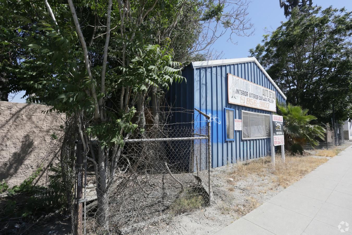 Industrial Property For Sale photo 1