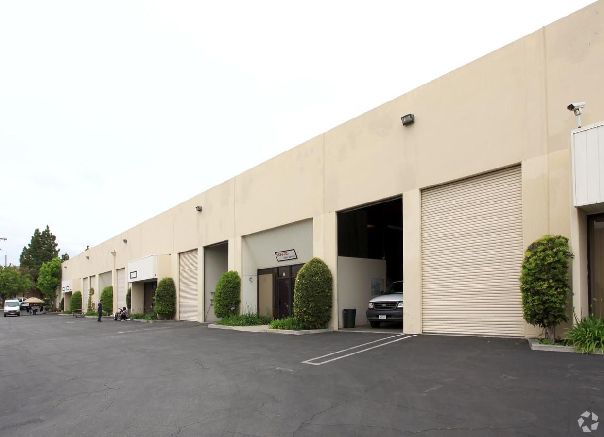 Industrial Property For Lease photo 2