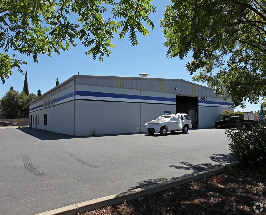 Industrial Property For Lease photo 1