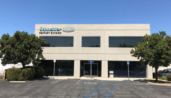 Warehouse Space for Rent at 7701 Haskell Ave Van Nuys, CA 91406 - #3