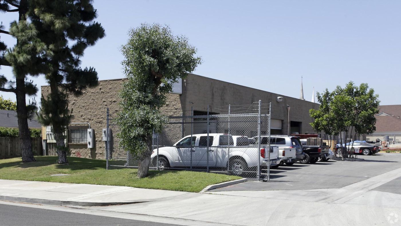 Industrial Property For Sale photo 1