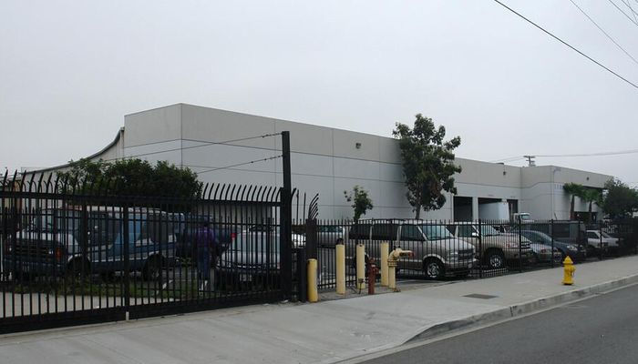 Warehouse Space for Rent at 5080 S Alameda St Vernon, CA 90058 - #3