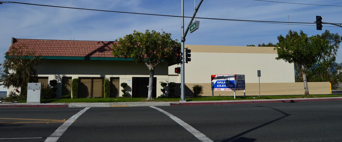 Industrial Property For Lease photo 1