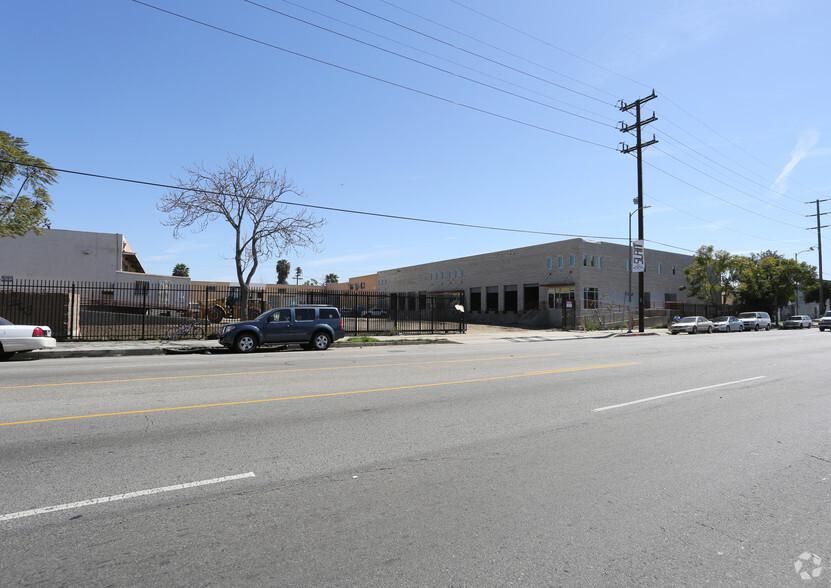 6800-6818 Avalon Blvd photo 1