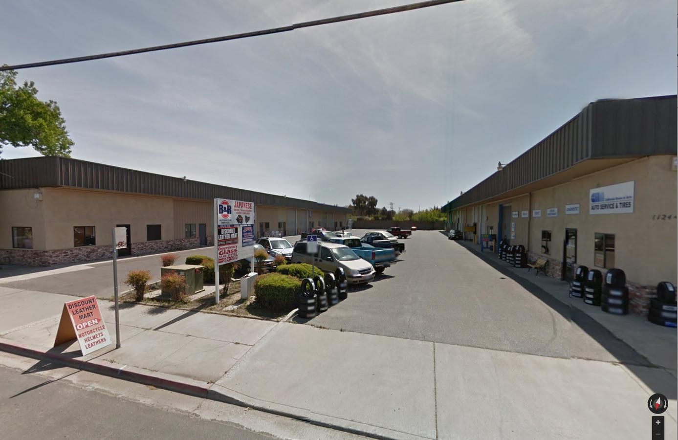 Kansas Office Warehouse photo 1