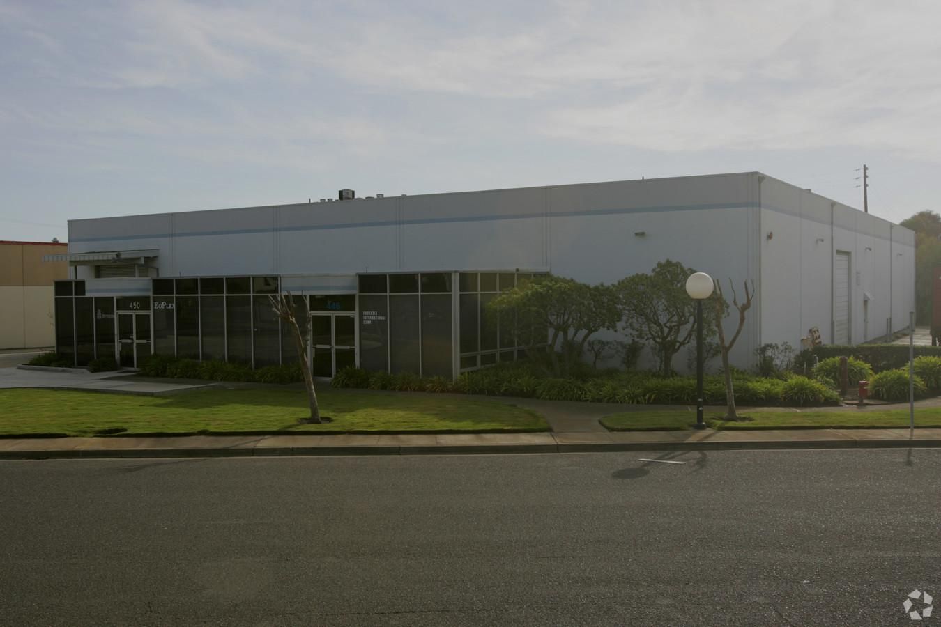 Industrial Property For Lease photo 4