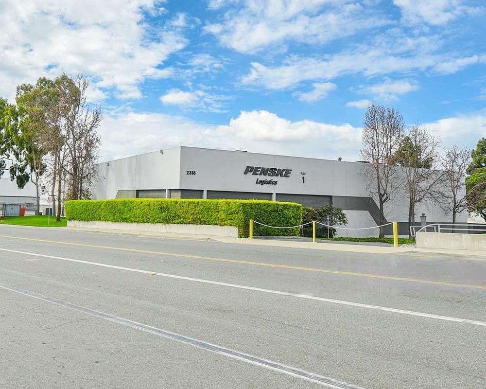 2318 East Del Amo Blvd photo 1