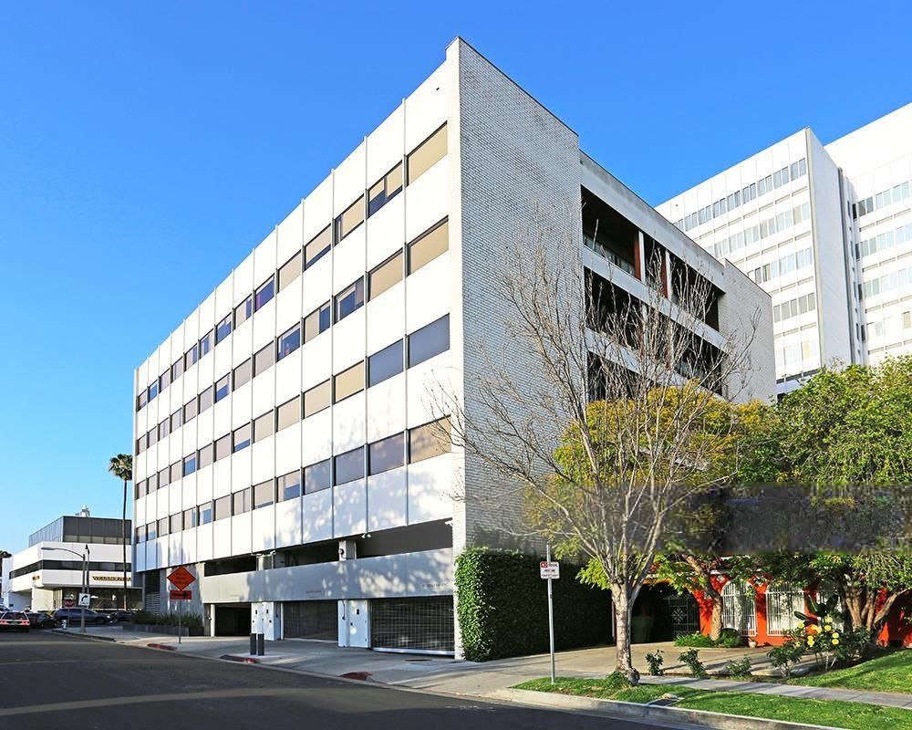 8530 Wilshire Blvd photo 2