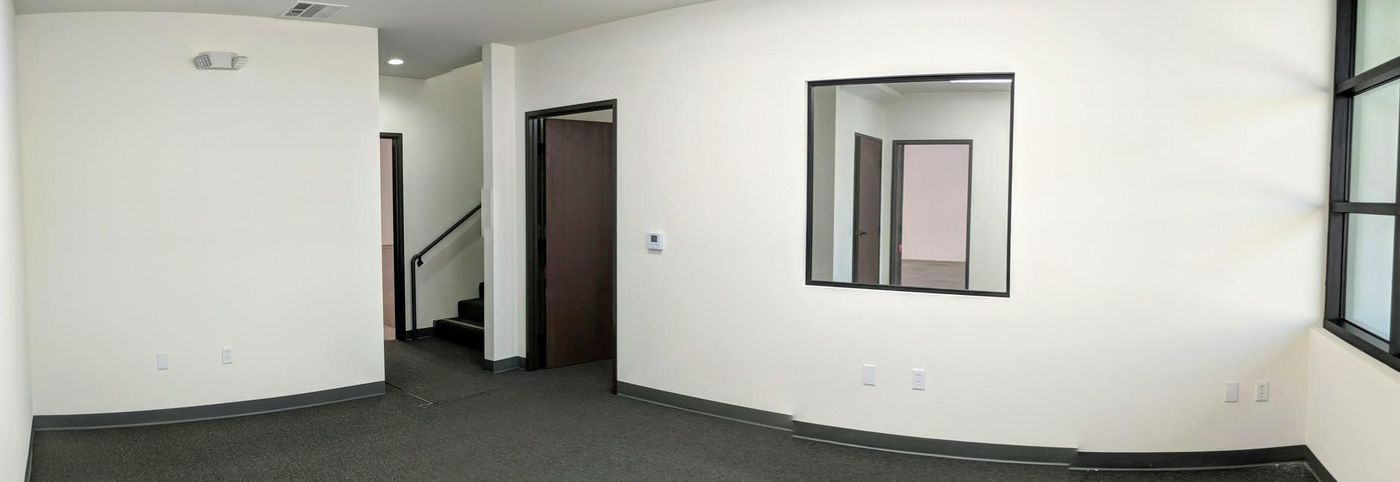 Unit F, G and J photo 4