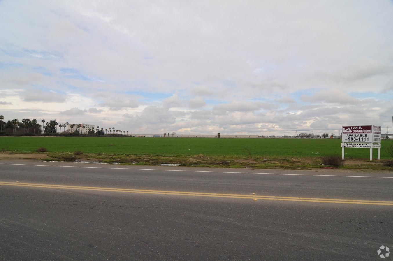 Industrial Property For Lease photo 1