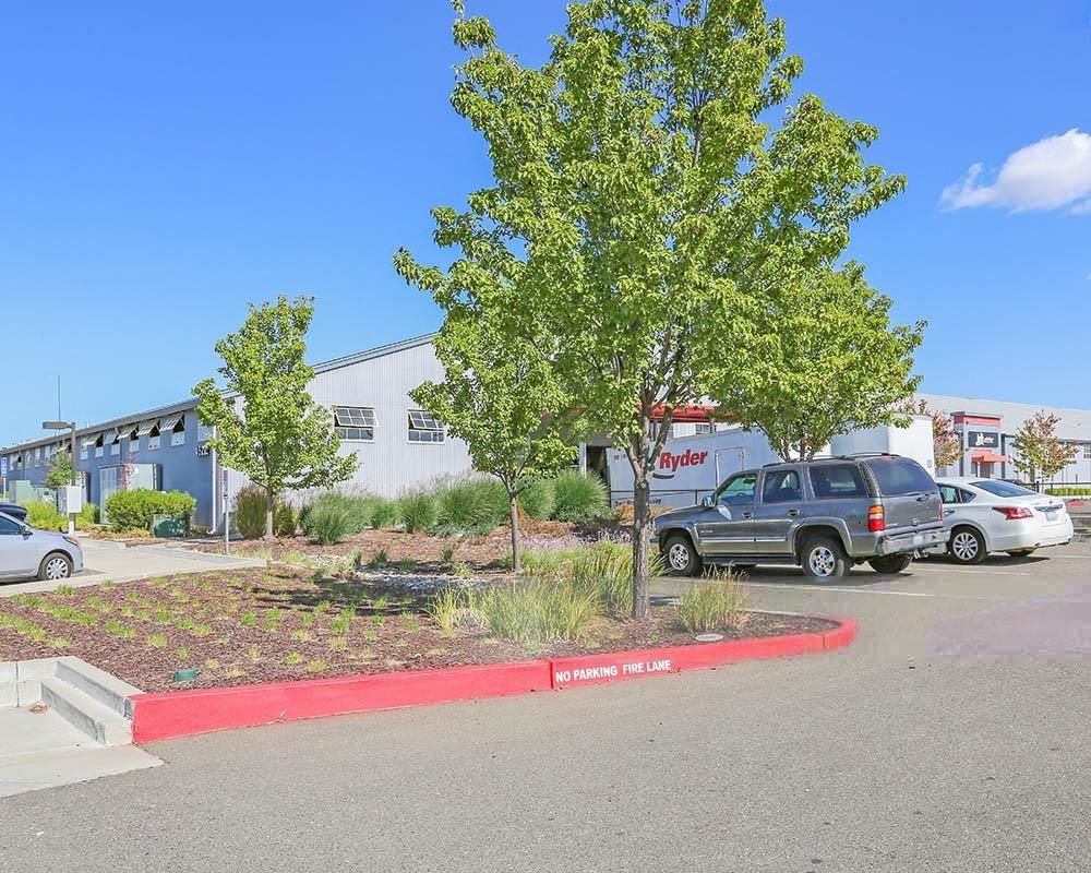 4522 Parker Avenue photo 4