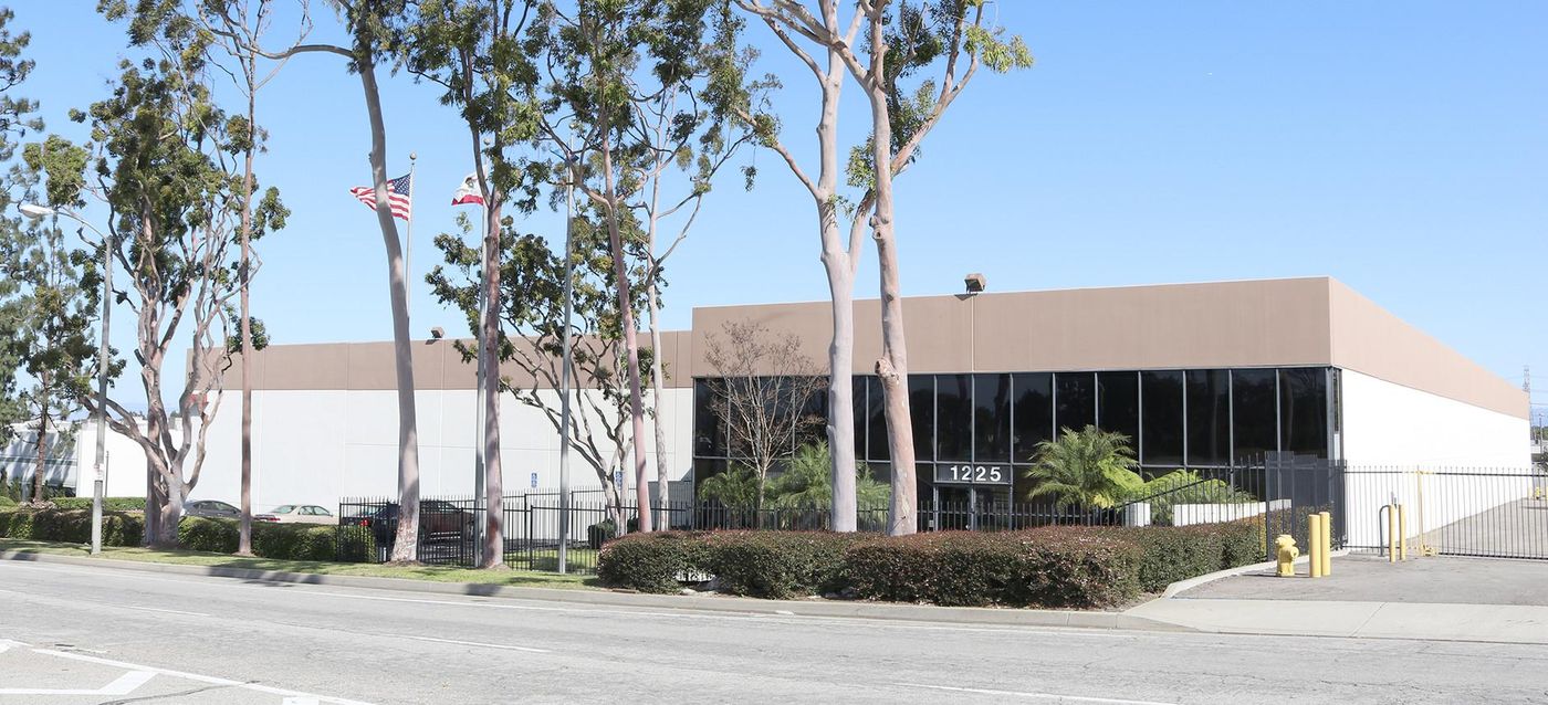 Industrial Property For Lease photo 1