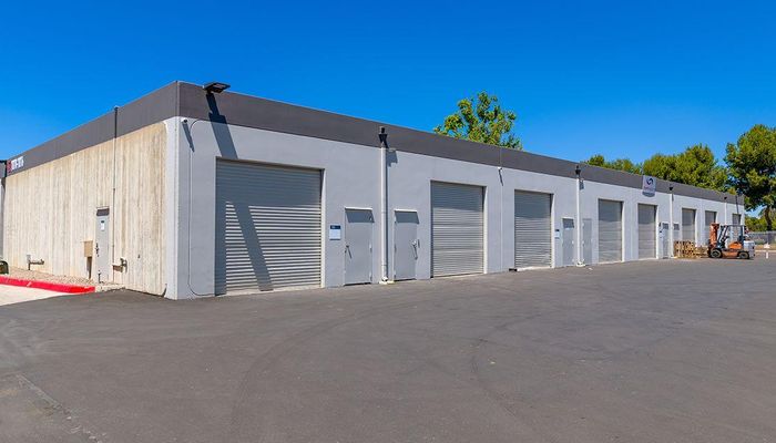 Warehouse Space for Rent at 6970-6984 Convoy Court San Diego, CA 92111 - #2
