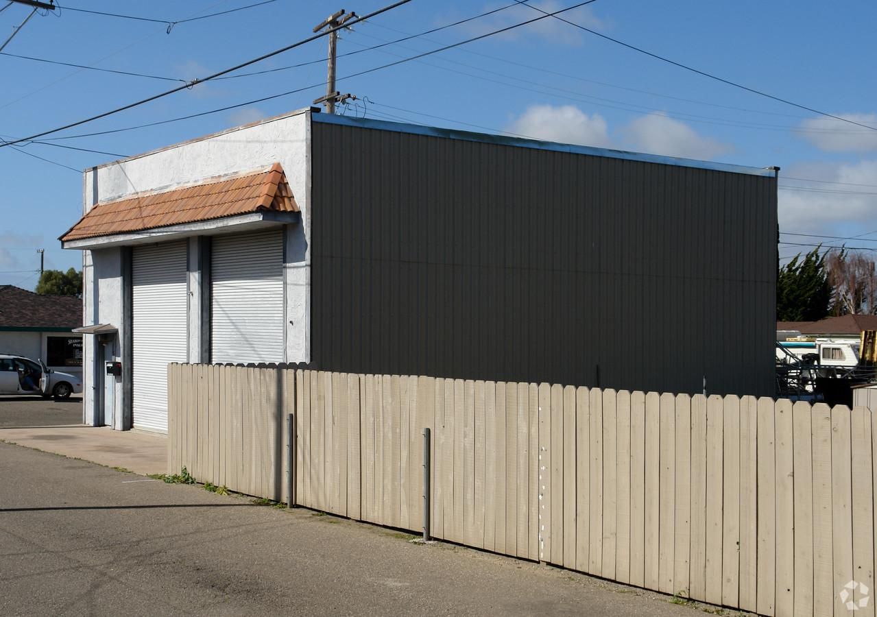 Industrial Property For Sale photo 1