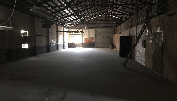 Warehouse Space for Sale at 1505 N Thesta St Fresno, CA 93703 - #2