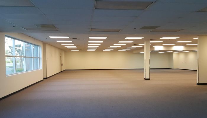 Warehouse Space for Rent at 2130 S Haven Ave Ontario, CA 91761 - #78