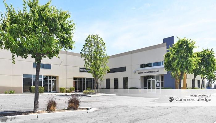 Warehouse Space for Rent at 2809 Unicorn Road Bakersfield, CA 93308 - #2