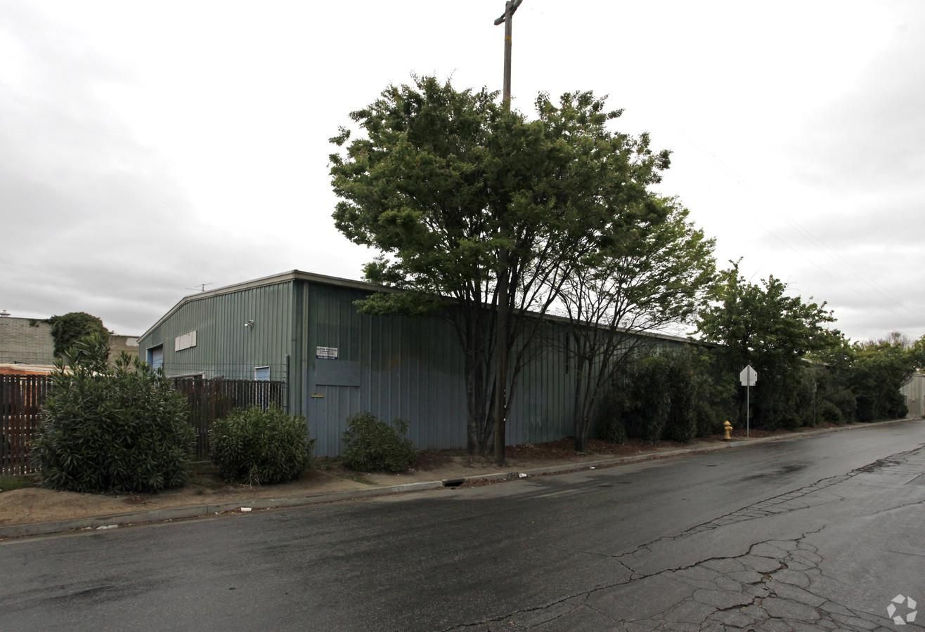 Industrial Property For Lease photo 3