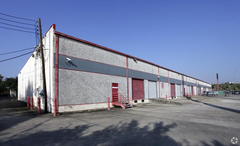 Mykawa Business Center-Bldg 2 6060 South Loop E photo 3