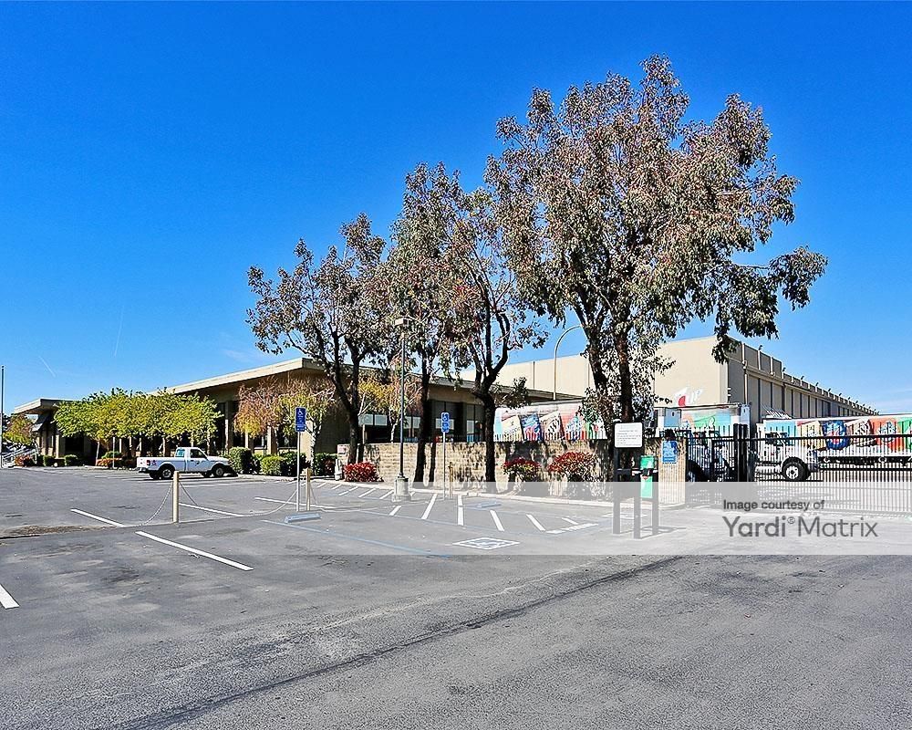 2021 Farallon Drive photo 1