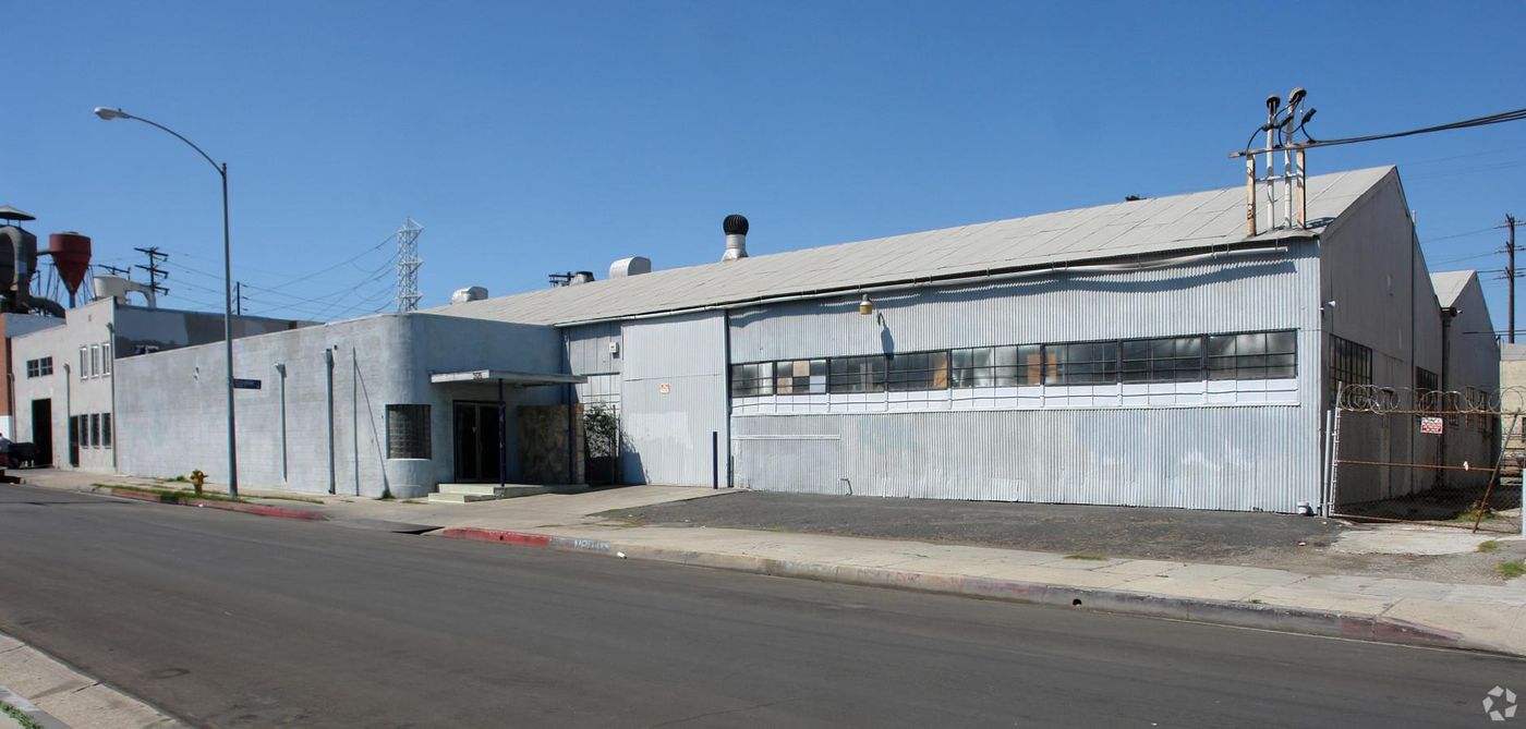 Industrial Property For Lease photo 4