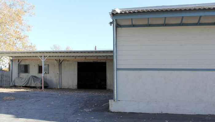 Warehouse Space for Rent at 2428 Glover Pl Los Angeles, CA 90031 - #4