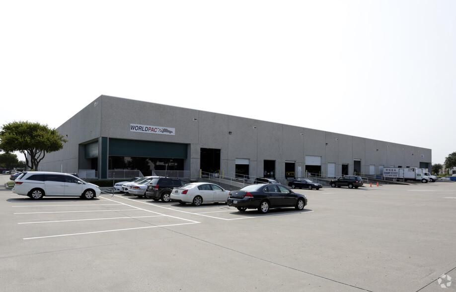 Plano Distribution Center 1 2800 E Plano Pky photo 1