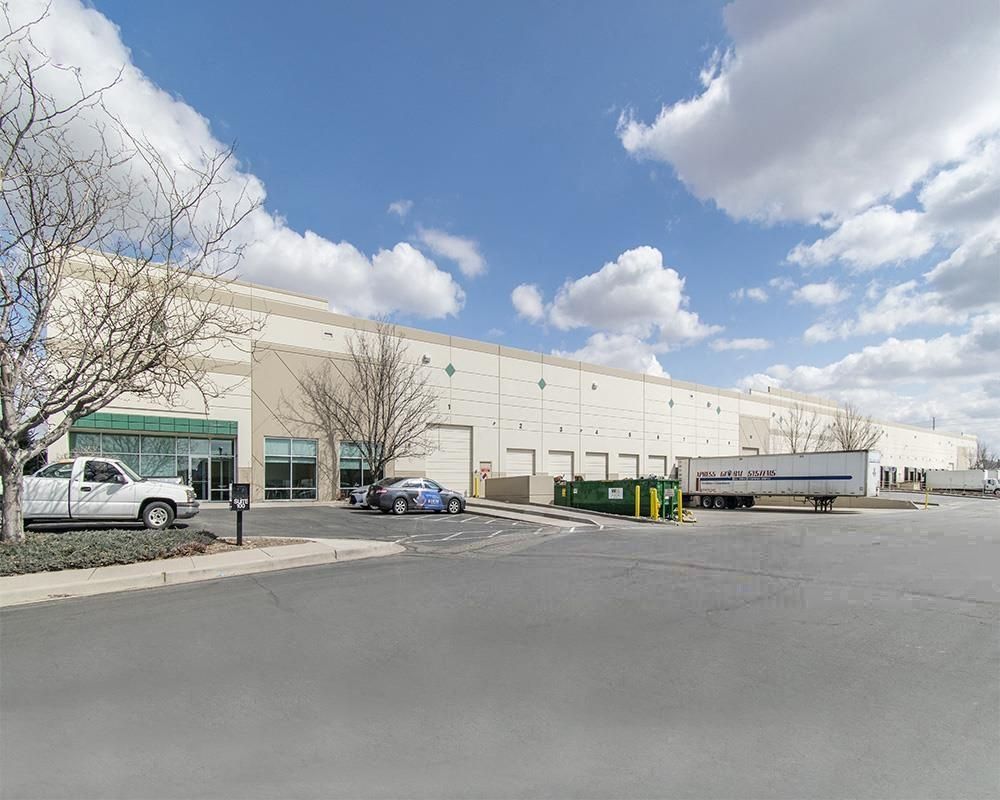 Denver Business Center, Bldg. 8 photo 4