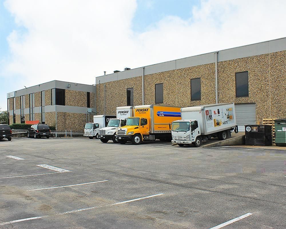 Metric Commerce Center photo 2