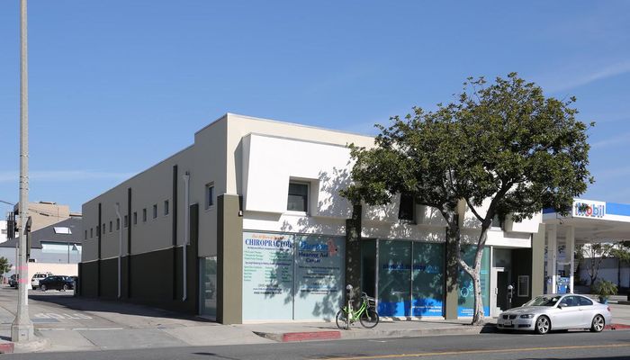 Office Space for Rent at 717-721 Santa Monica Blvd Santa Monica, CA 90401 - #2