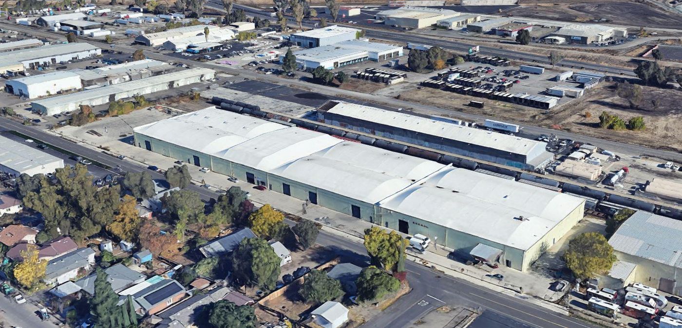 Industrial Warehouse w/ Yard photo 1
