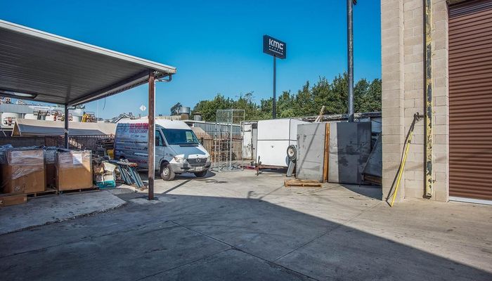 Warehouse Space for Sale at 2719-2735 E Artesia Blvd Long Beach, CA 90805 - #20