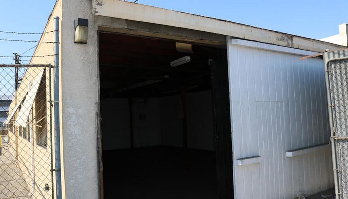 Warehouse Space for Rent at 4863 Telegraph Rd Los Angeles, CA 90022 - #13